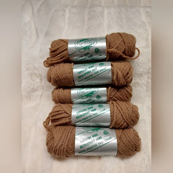 Elsa Williams Needlepoint Yarn Lot of 5 Skeins 100% Wool Tapestry Yarn Brown NEW - Picture 1 of 5